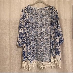 Beautiful, delicate LF kimono